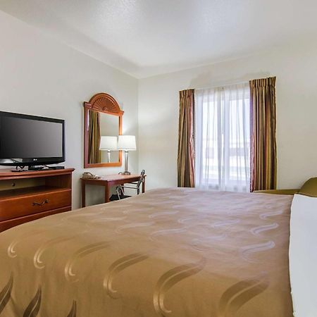 Quality Inn Junction City Near Fort Riley Exterior foto