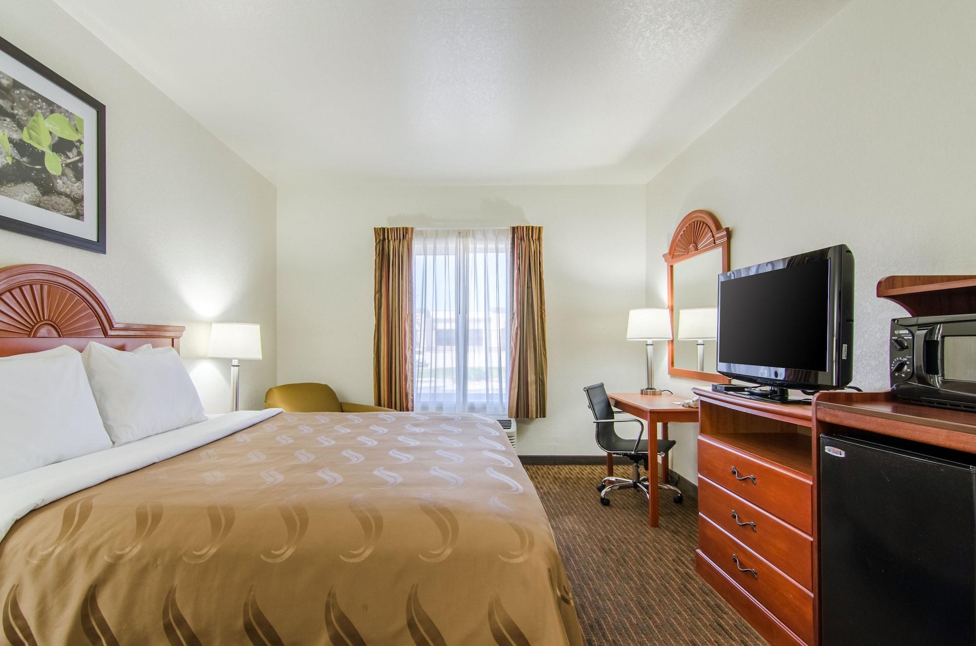 Quality Inn Junction City Near Fort Riley Exterior foto