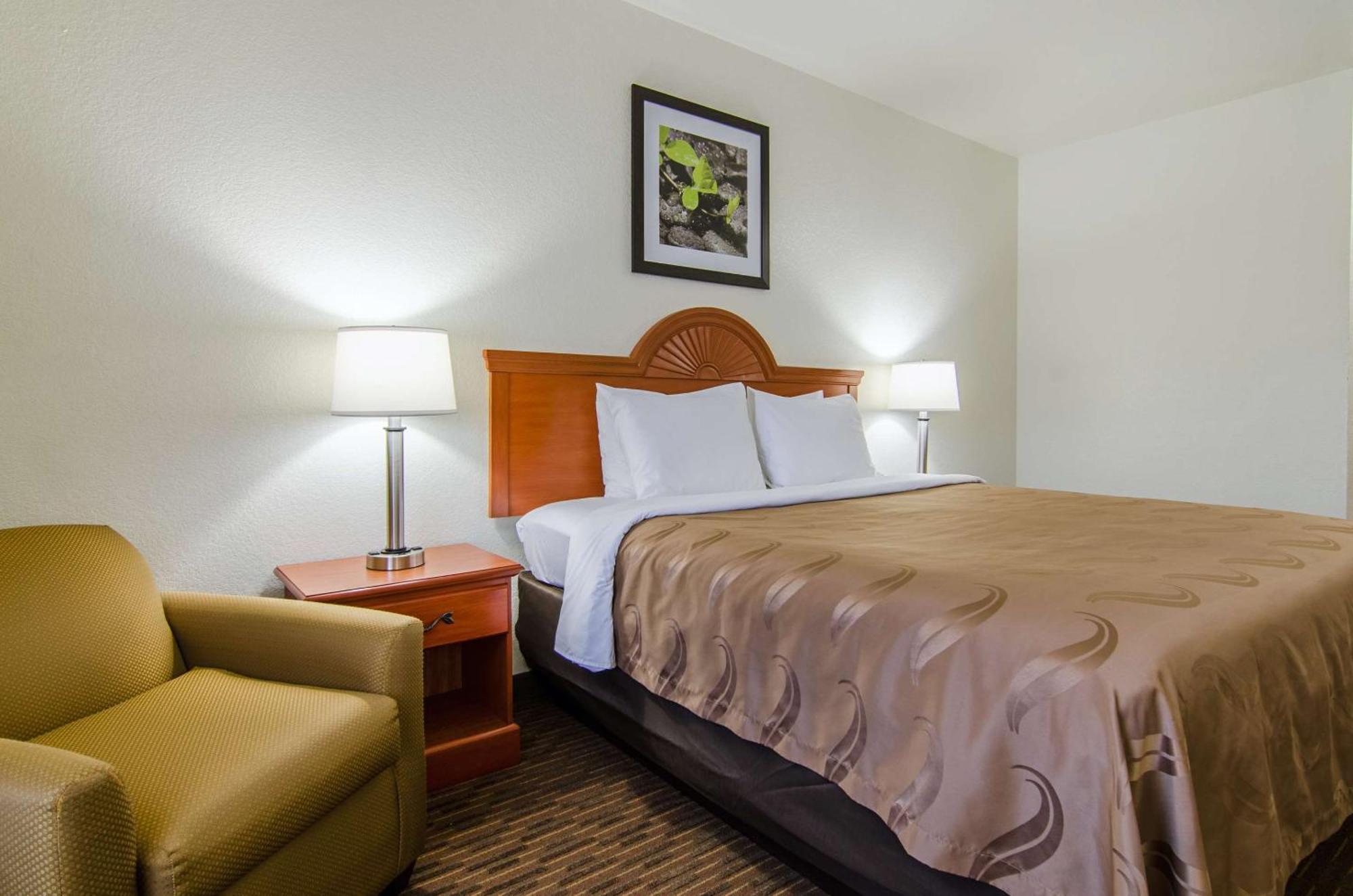 Quality Inn Junction City Near Fort Riley Exterior foto